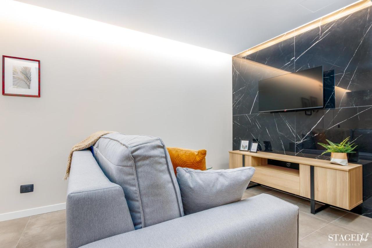 Apartment Feel - Grand Alta *
